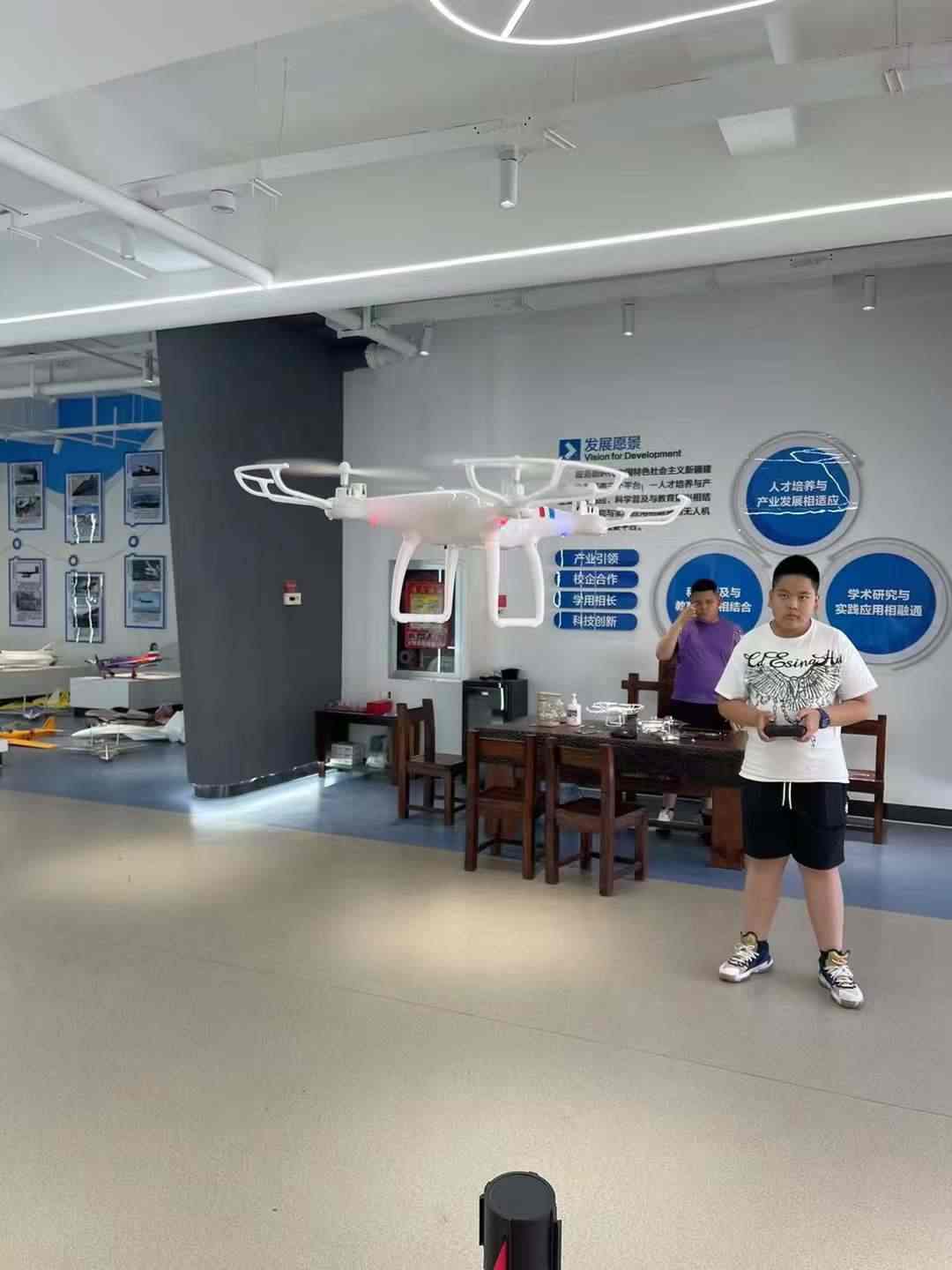 少兒無人機培訓報名開始啦