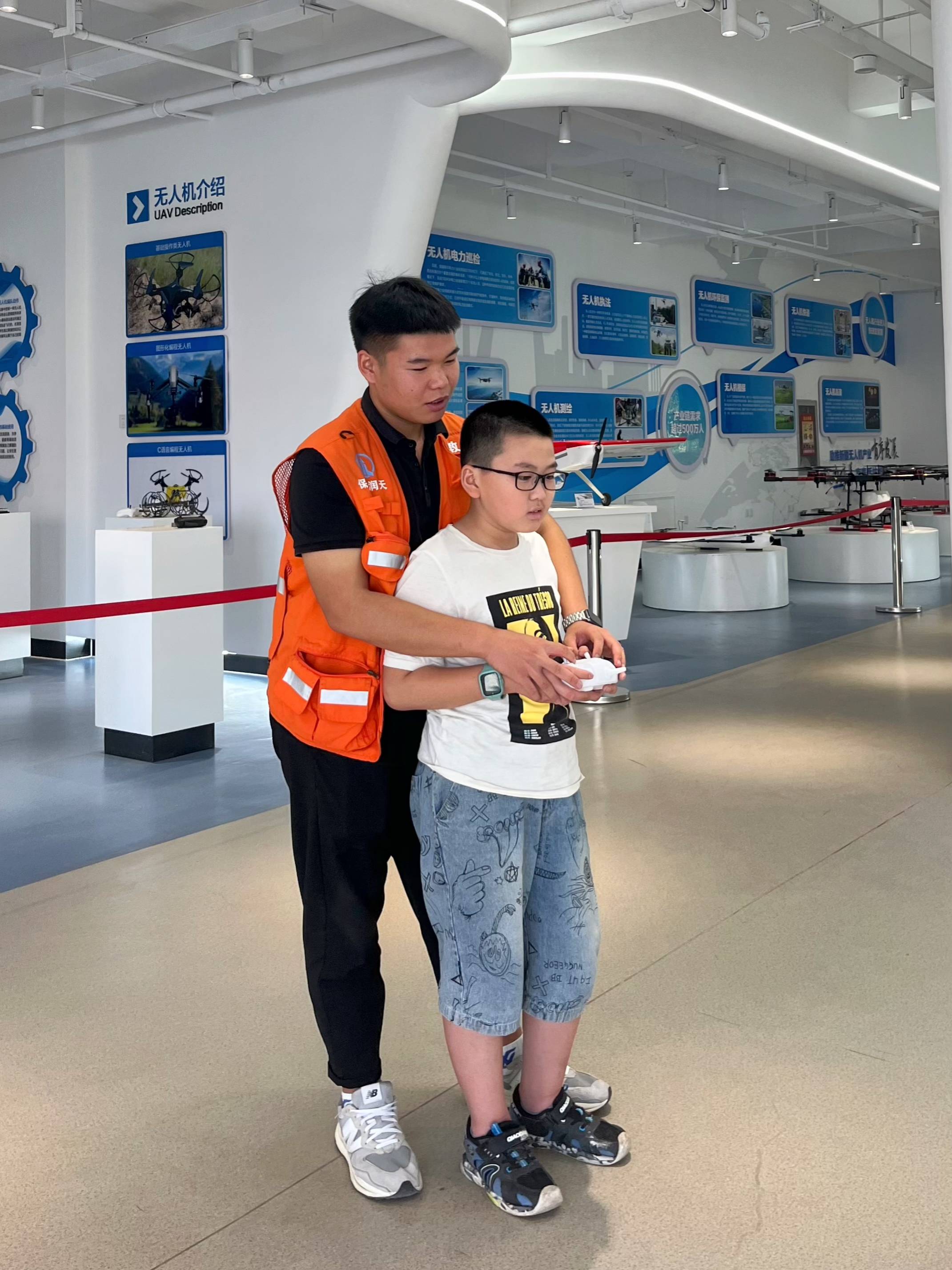 青少年無人機培訓 青少年的無人機培訓證書有什么用