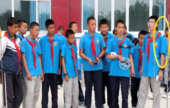 新疆保華潤天航空受邀參加吉木薩爾縣第三中學校園科技節活動