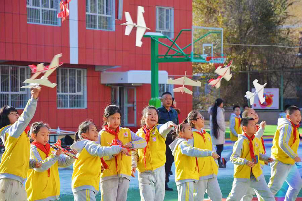 新疆保華潤天航空:青少年無人機比賽培訓的領航者