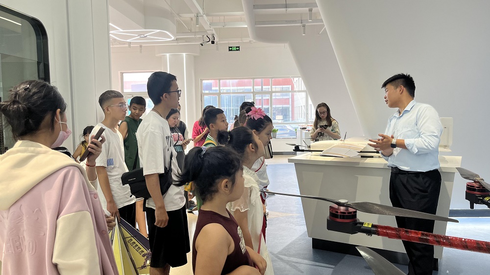 無人機執照和合格證的區別是什么?-新疆保華潤天青少年無人機